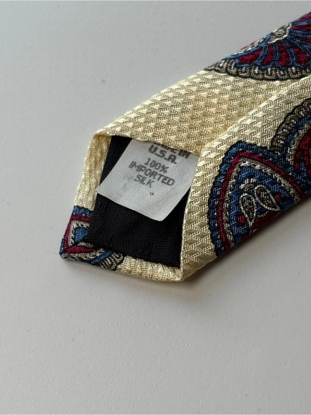 Oscar de la Renta Silk Paisley Tie XL 61